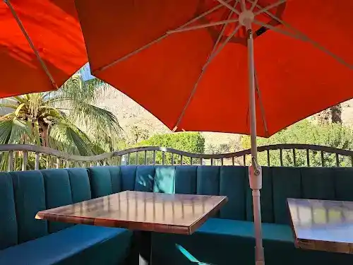 Bongo Johnny's Patio Bar & Grill