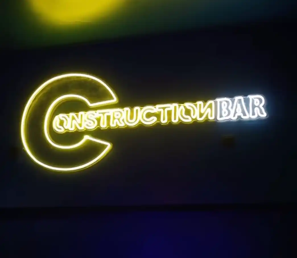 Construction Bar