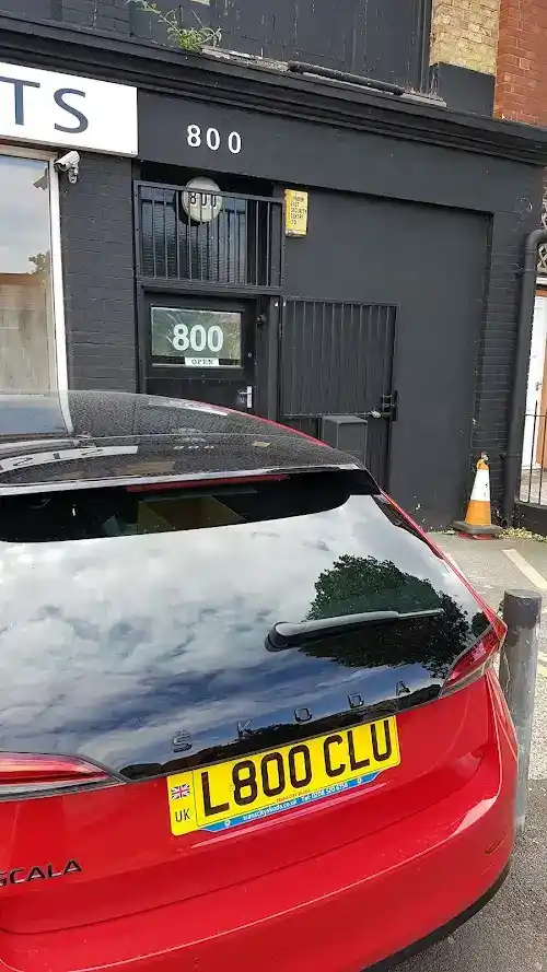 LEGS 800 CLUB