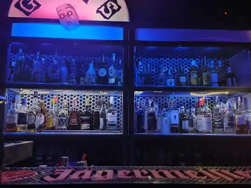 Pub Gris
