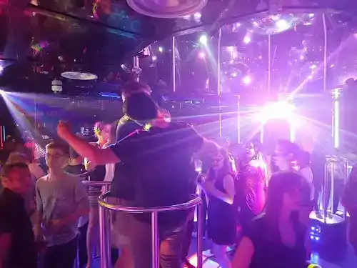Shanghai Club