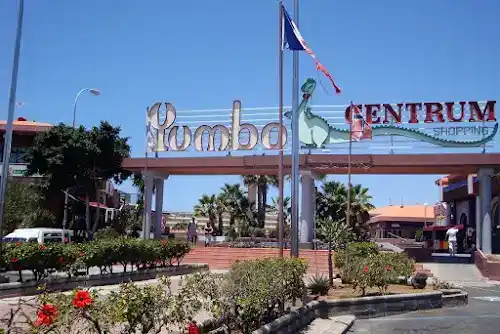 Yumbo Centre